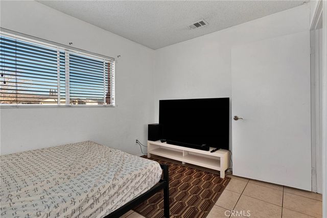 10419 Cimmeron Trail Drive, Adelanto, CA 92301