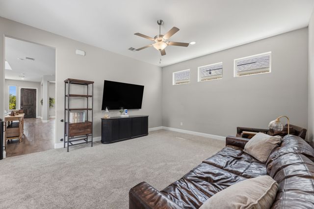 1709 Fagan Street, Farmers Branch, TX 75234