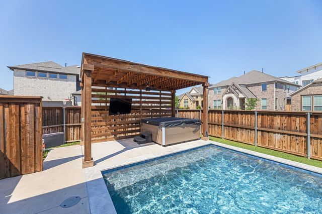1709 Fagan Street, Farmers Branch, TX 75234
