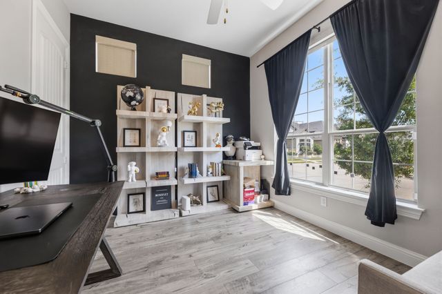 1709 Fagan Street, Farmers Branch, TX 75234