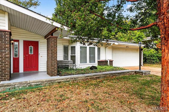 1659 Pepperwood Drive, St Louis, MO 63146