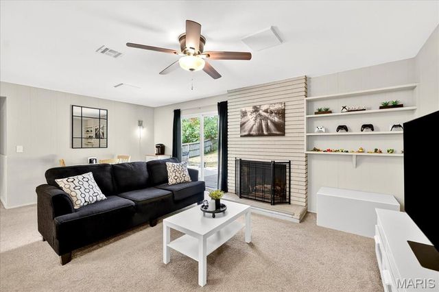 1659 Pepperwood Drive, St Louis, MO 63146