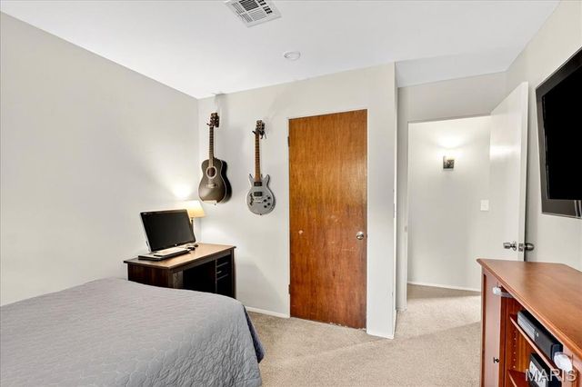 1659 Pepperwood Drive, St Louis, MO 63146