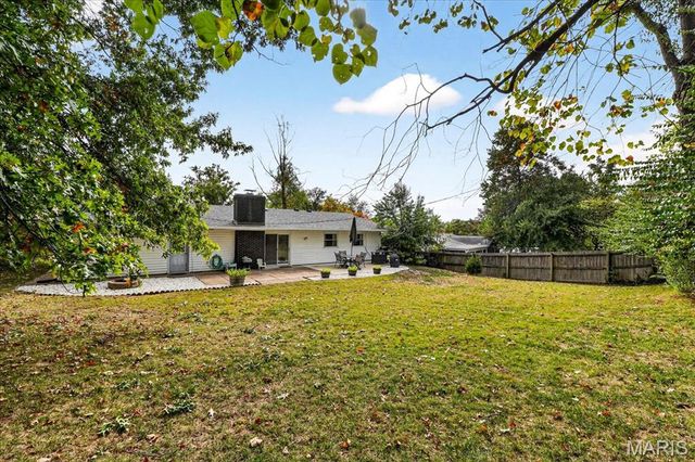 1659 Pepperwood Drive, St Louis, MO 63146