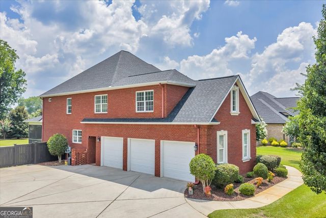 121 Bridgeway Drive, Warner Robins, GA 31088