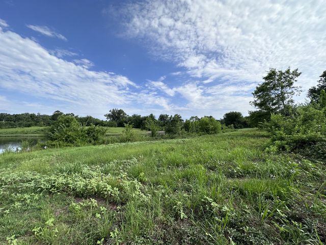 2096 Fm 21, Pittsburg, TX 75686