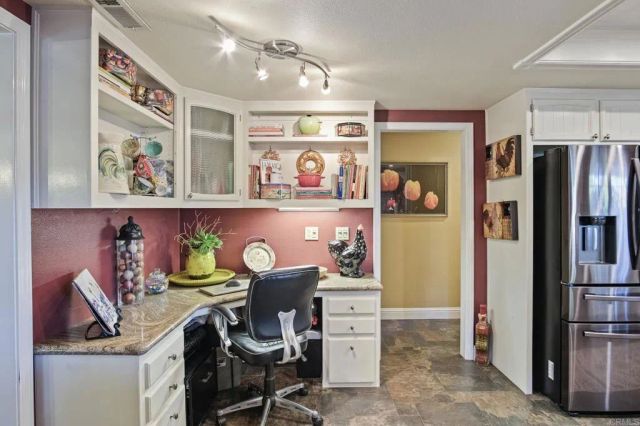 3629 N Lake Road, Merced, CA 95340