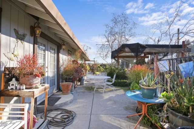 3629 N Lake Road, Merced, CA 95340