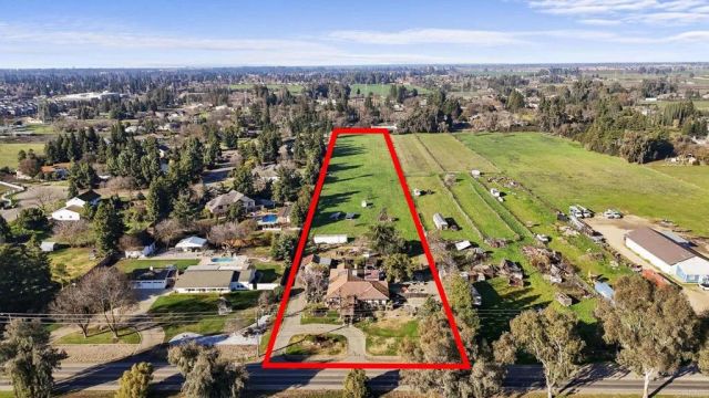 3629 N Lake Road, Merced, CA 95340