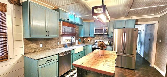 104 W Washington Street, Frontenac, KS 66763