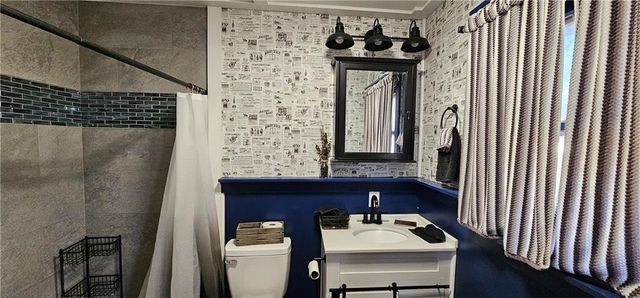 104 W Washington Street, Frontenac, KS 66763