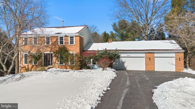 16424 MONTECREST LN, Gaithersburg, MD 20878