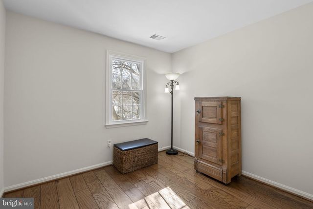 16424 MONTECREST LN, Gaithersburg, MD 20878