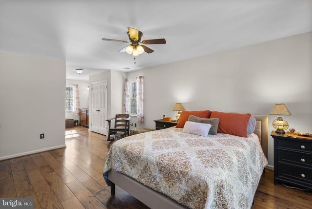 16424 MONTECREST LN, Gaithersburg, MD 20878