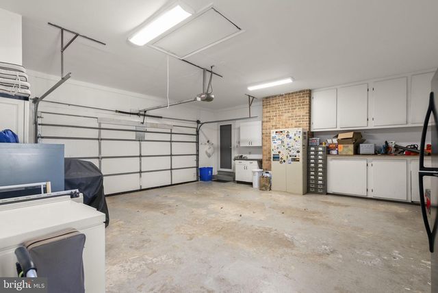 16424 MONTECREST LN, Gaithersburg, MD 20878