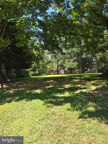 16424 MONTECREST LN, Gaithersburg, MD 20878