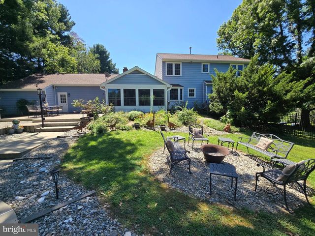 16424 MONTECREST LN, Gaithersburg, MD 20878