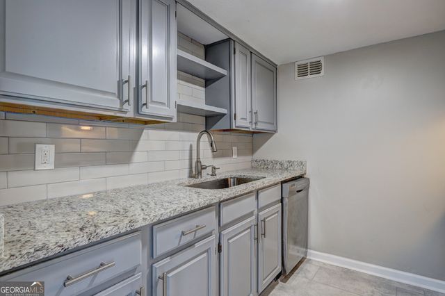 738 Dunaire Way, Jonesboro, GA 30238