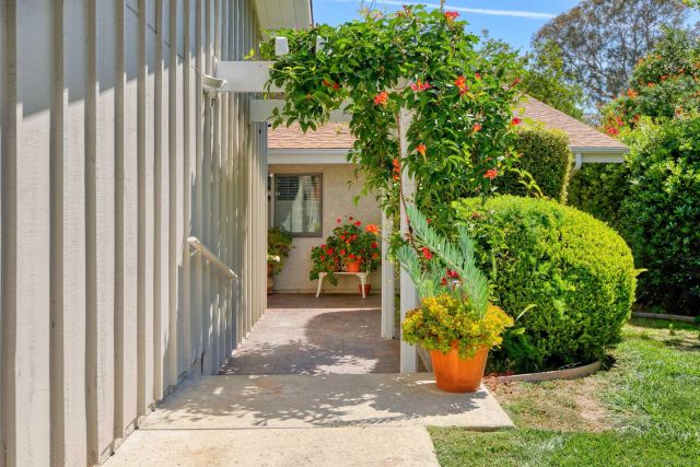 5629 Caminito Isla, La Jolla, CA 92037