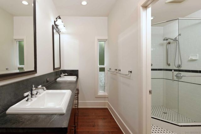 5629 Caminito Isla, La Jolla, CA 92037