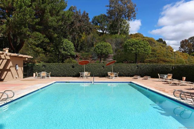 5629 Caminito Isla, La Jolla, CA 92037