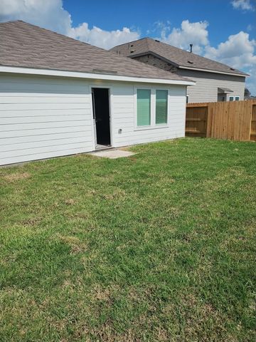 5703 Little Redwing, Baytown, TX 77521