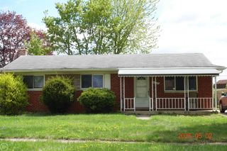40252 HAMILTON Drive, Sterling Heights, MI 48313