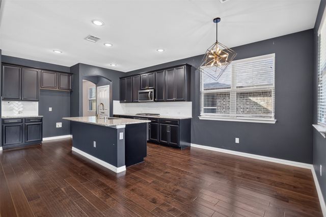 2066 Avondown Road, Forney, TX 75126