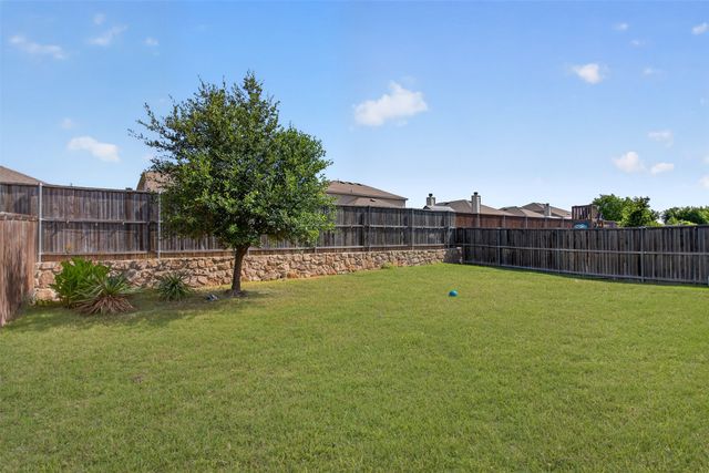 2066 Avondown Road, Forney, TX 75126