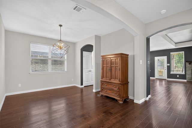 2066 Avondown Road, Forney, TX 75126