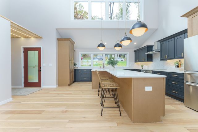 333 Riverview Drive, Ann Arbor, MI 48104