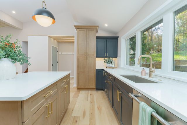 333 Riverview Drive, Ann Arbor, MI 48104