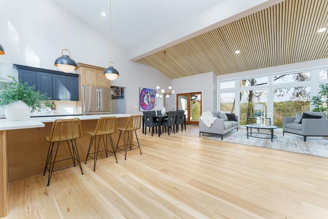 333 Riverview Drive, Ann Arbor, MI 48104