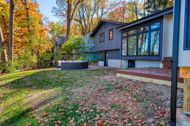333 Riverview Drive, Ann Arbor, MI 48104
