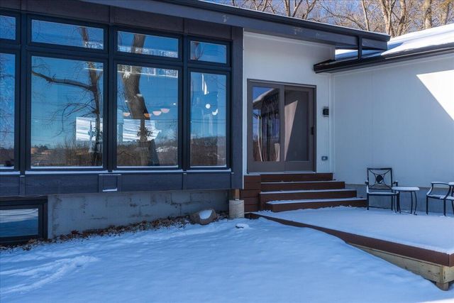 333 Riverview Drive, Ann Arbor, MI 48104