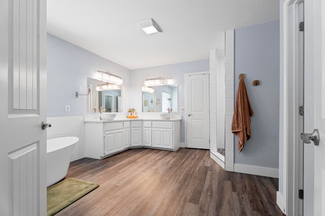 2515 Shasten Street, Grove, OK 74344