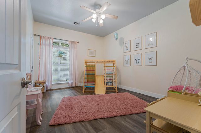 2515 Shasten Street, Grove, OK 74344