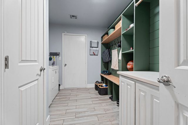 2515 Shasten Street, Grove, OK 74344