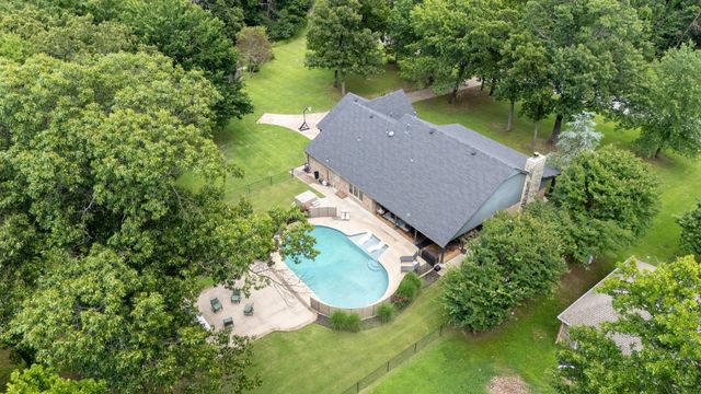 2515 Shasten Street, Grove, OK 74344