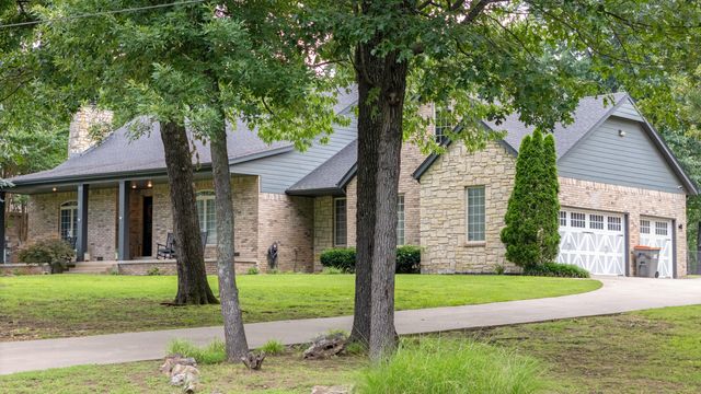 2515 Shasten Street, Grove, OK 74344