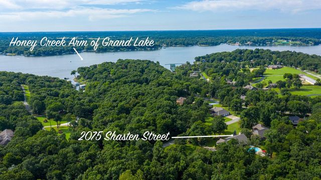 2515 Shasten Street, Grove, OK 74344
