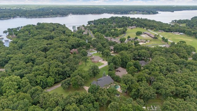 2515 Shasten Street, Grove, OK 74344