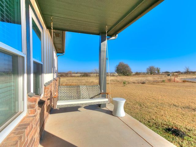 776 Ole Rock Creek Road, Tuttle, OK 73089