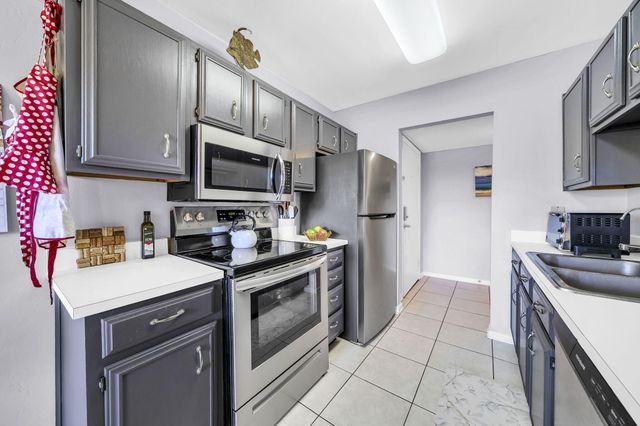 542 N Driftwood Bay 98C, Miramar Beach, FL 32550