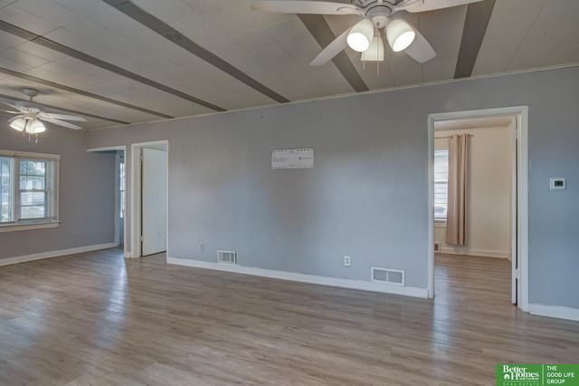 2414 Larimore Avenue, Omaha, NE 68111