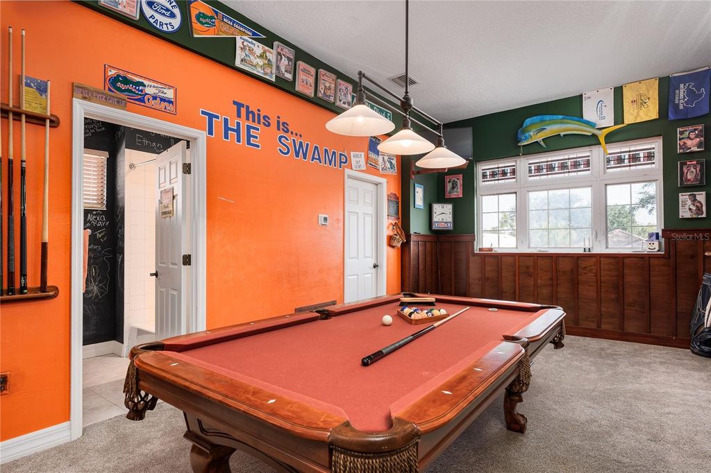 Image 17 of property listing at 6552 TAILFEATHER WAY, Bradenton, FL 34203