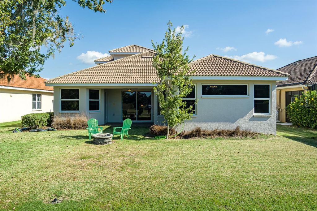 Image 37 of property listing at 6552 TAILFEATHER WAY, Bradenton, FL 34203