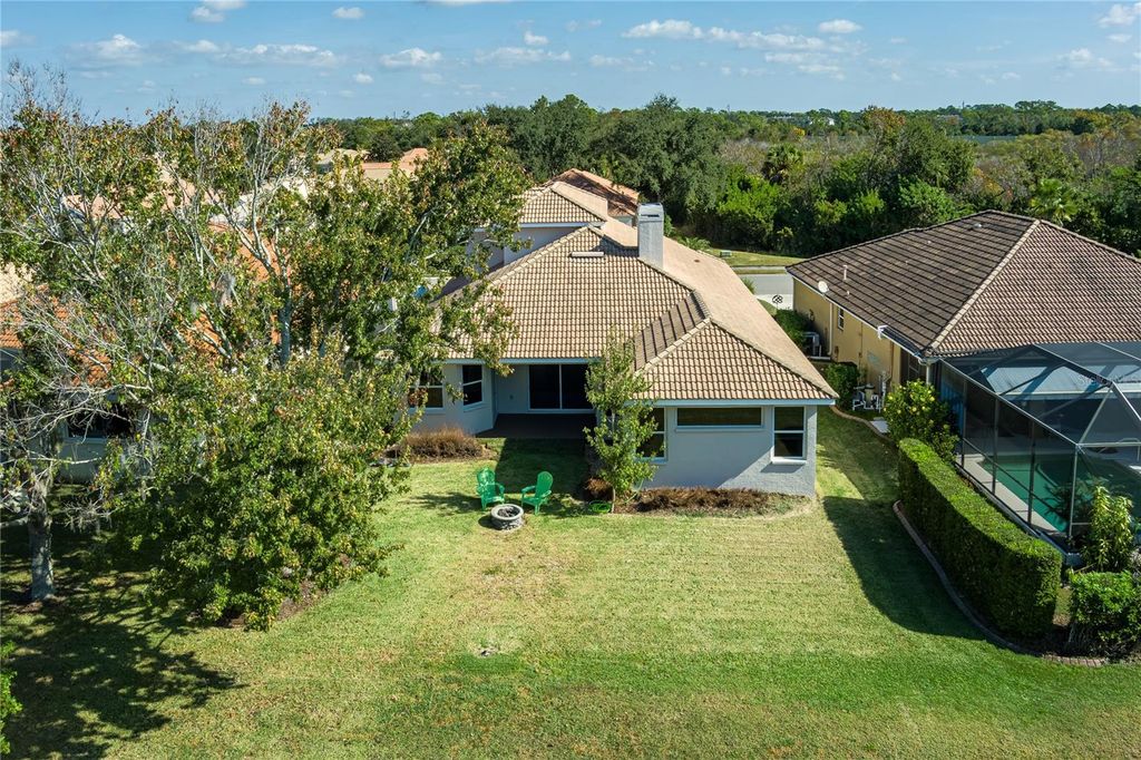 Image 39 of property listing at 6552 TAILFEATHER WAY, Bradenton, FL 34203