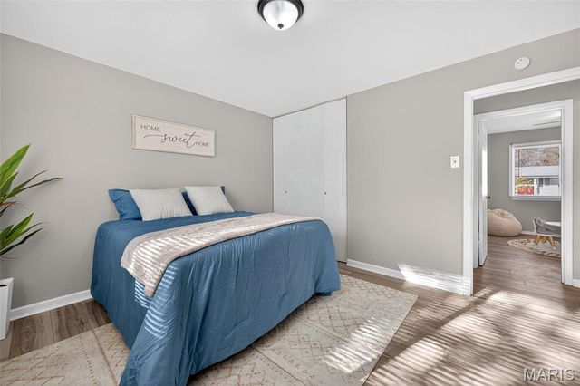 390 Downing Avenue, St Louis, MO 63031