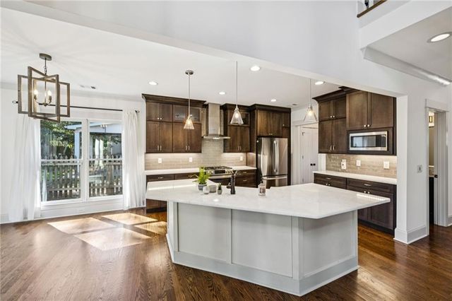 213 OHM Avenue, Avondale Estates, GA 30002